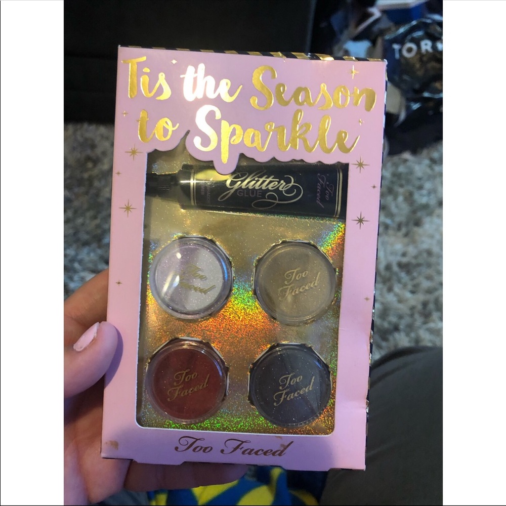 Too faced glitter set